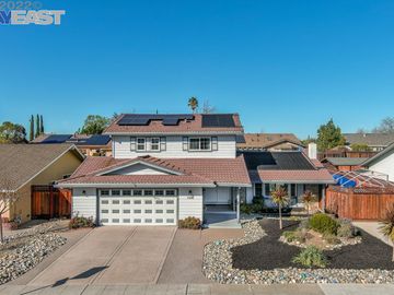 1696 Vancouver Way, Sunset, CA