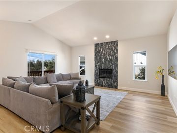 18432 Kentwood Pl, Hidden Valley Lake, CA | . Photo 6 of 34