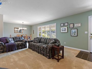 2155 Westbrook Ln, Livermore, CA | Whispering Pines. Photo 4 of 52