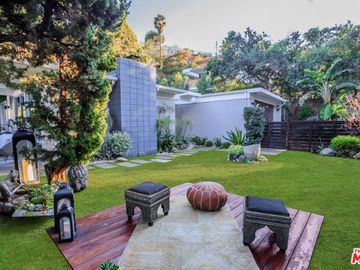 2166 Sunset Crest Dr, Los Angeles, CA | . Photo 3 of 21