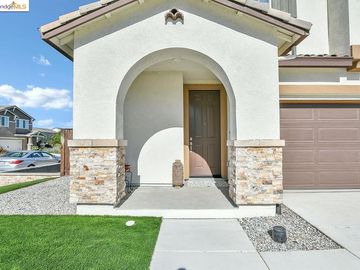 247 Coolcrest Dr, Oakley, CA | Emerson Ranch. Photo 3 of 37