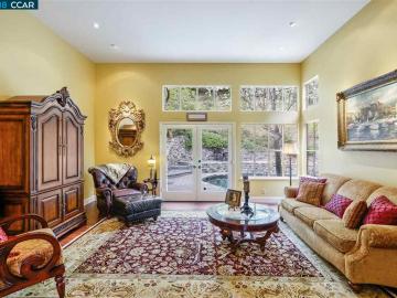 2555 Rolling Hills Ct, Alamo, CA | Roundhill Country Club. Photo 5 of 30