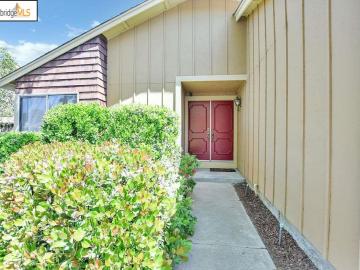 2802 Buttercup Ct, Antioch, CA | Hillcrest. Photo 2 of 33