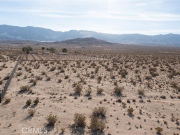 4 Midway Lucerne Valley CA. Photo 2 of 10