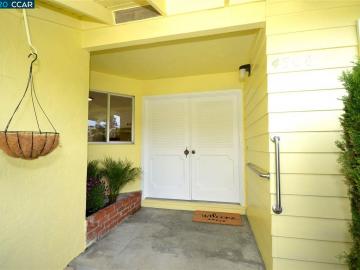 4508 Meadowbrook Dr, Richmond, CA | Whitecliff. Photo 3 of 37