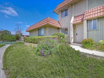 582 Beverly Pl, San Marcos, CA