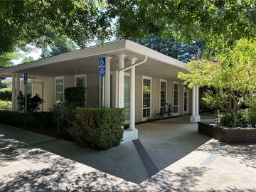 643 W East Ave, Chico, CA