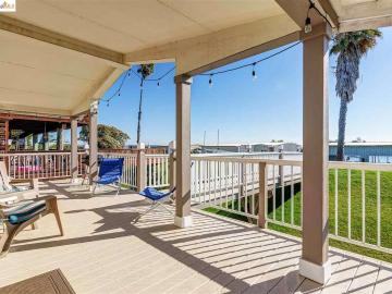 6909 Riverview Rd, Bethel Island, CA | Waterfront. Photo 5 of 34