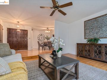 874 Dainty Ave, Brentwood, CA | Brentwood. Photo 3 of 28