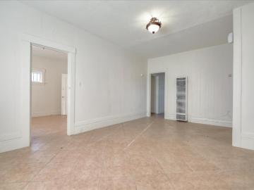 8850 Dowling St, Oakland, CA | . Photo 5 of 23
