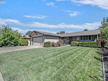 886 Los Alamos Ave, Livermore, CA | Sunsetwest. Photo 2 of 40