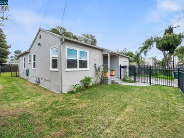 972 72nd Ave, East Oakland, CA
