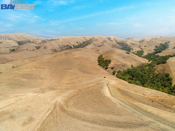 Rancho Higuera Rd Fremont CA. Photo 6 of 9